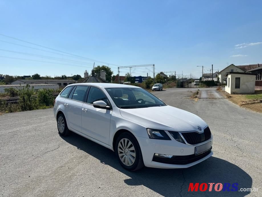 2017' Skoda Octavia 2,0 Tdi photo #1