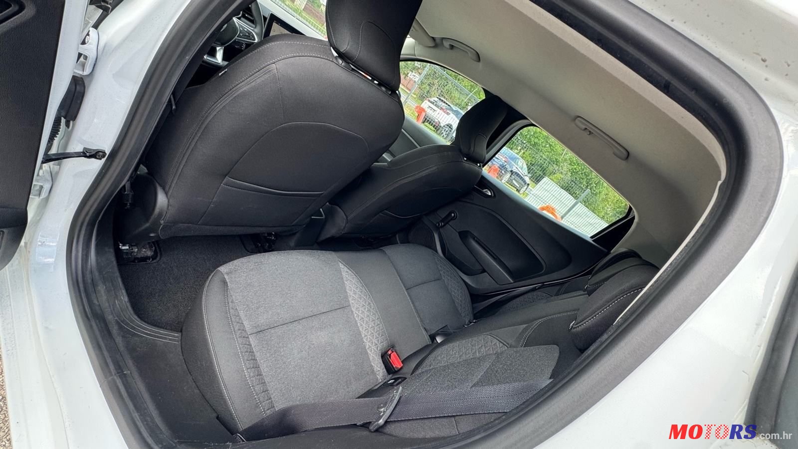 2021' Renault Clio Tce photo #6