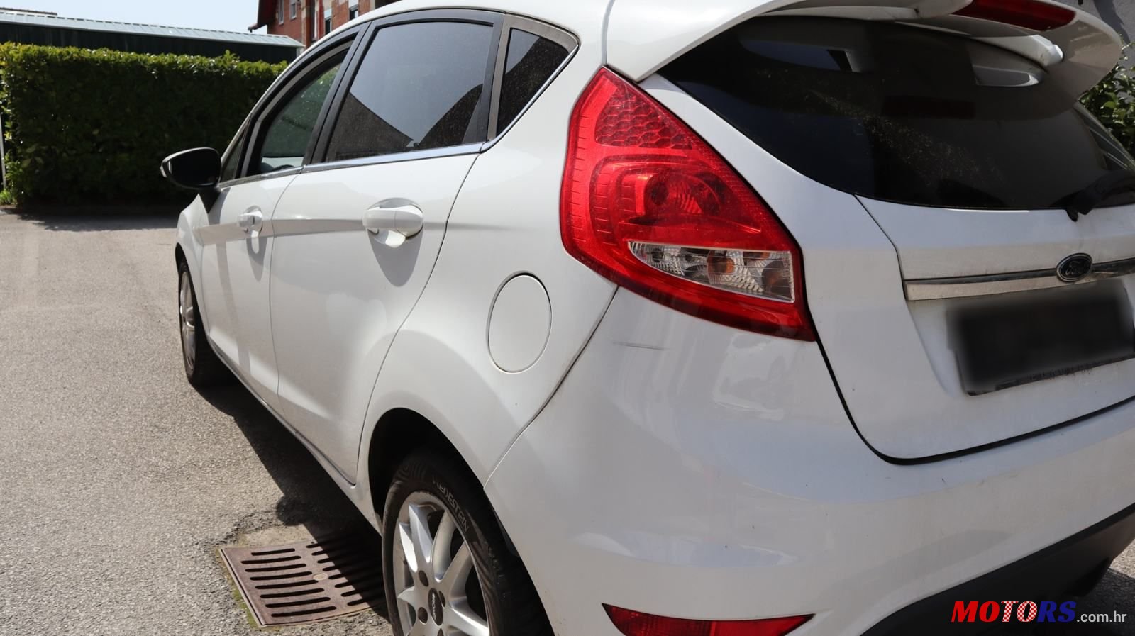 2010' Ford Fiesta 1,6 photo #1