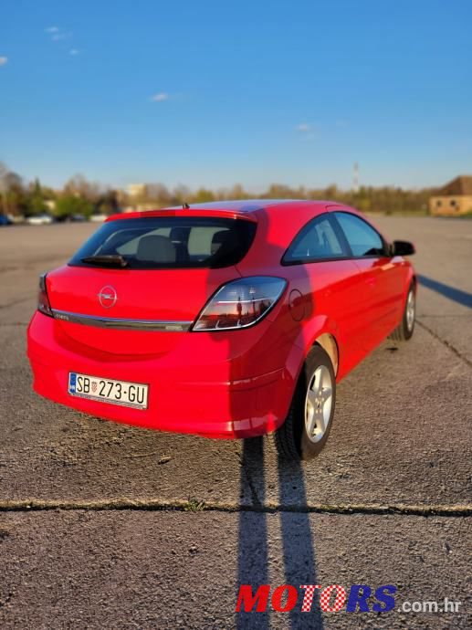2006' Opel Astra 1,3 Cdti photo #4
