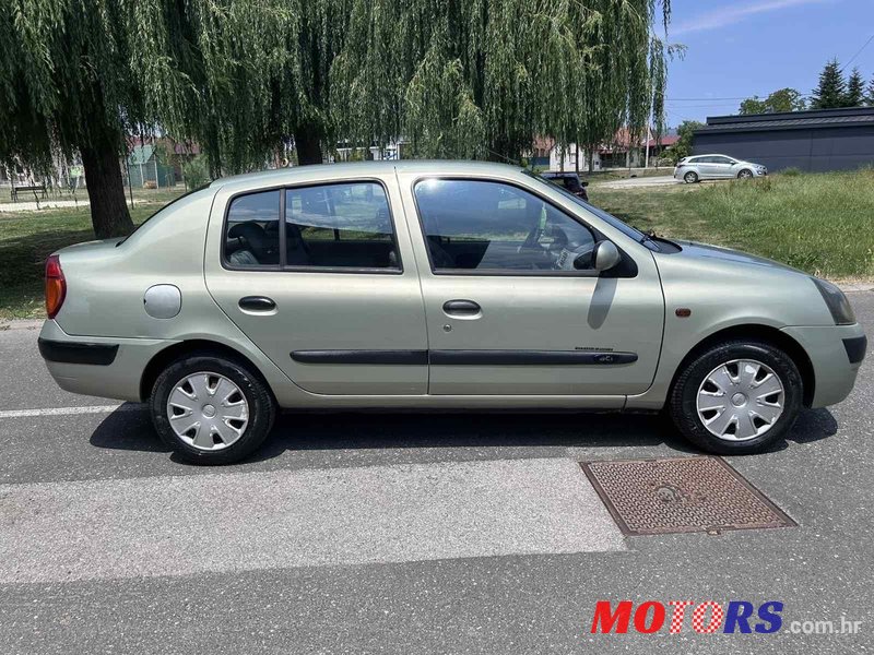 2002' Renault Thalia 1,5 Dci photo #5