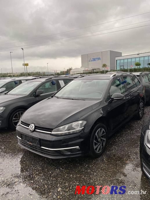 2019' Volkswagen Golf 7 Variant photo #2