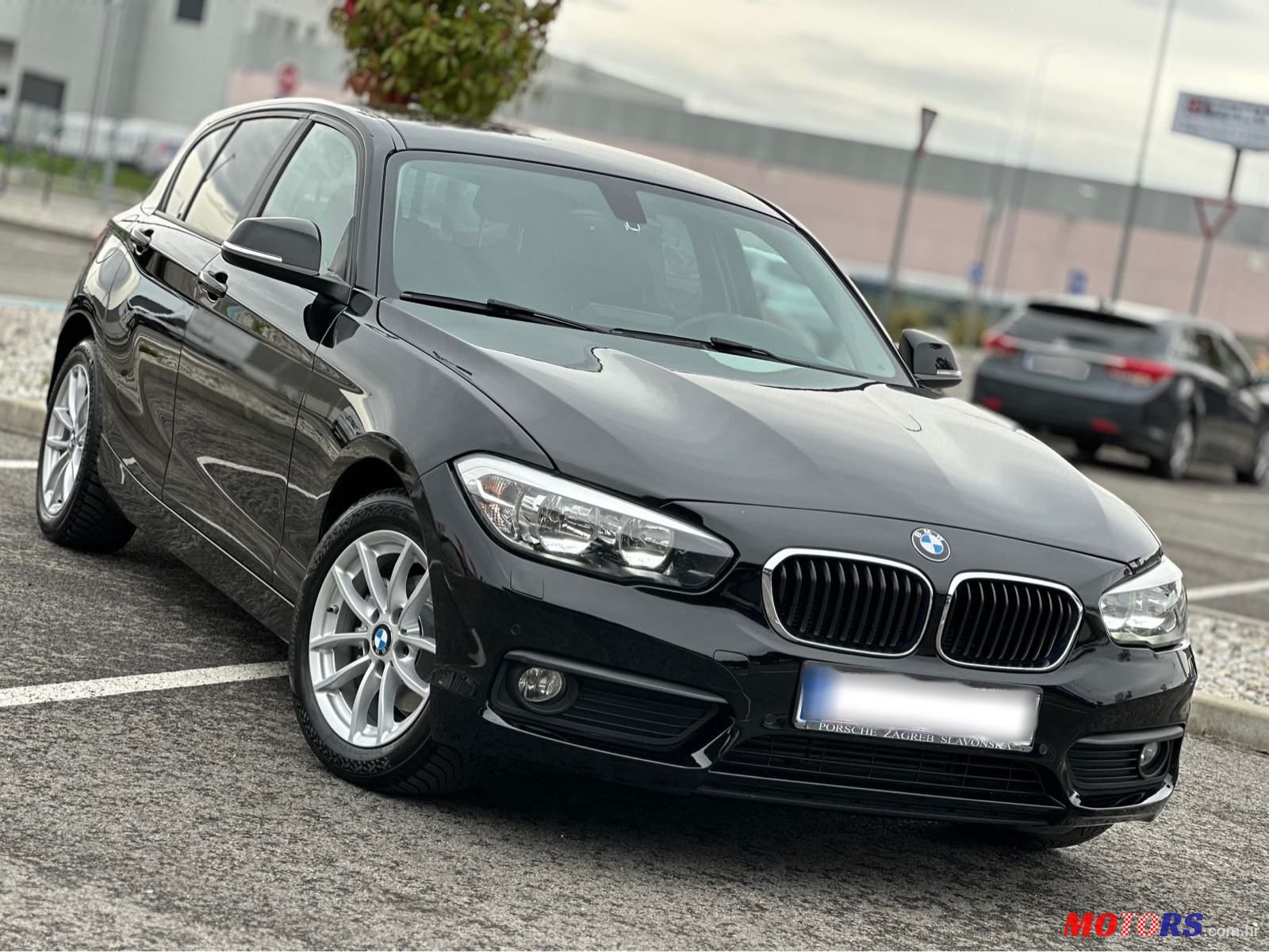 2017' BMW Serija 1 118D photo #2