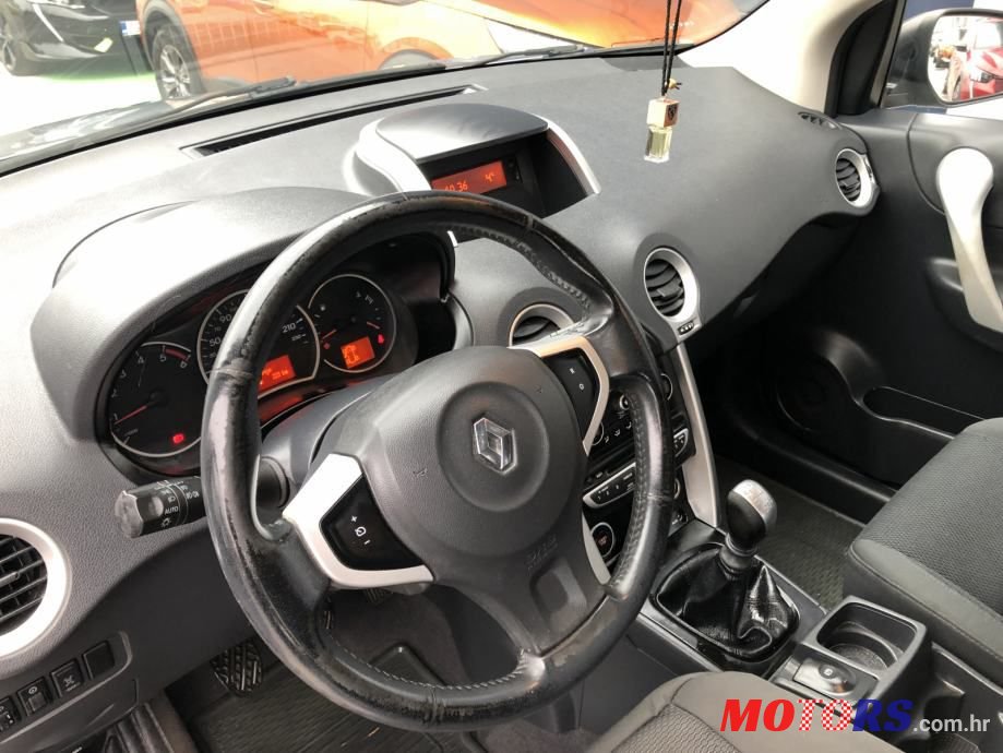 2009' Renault Koleos 2,0 Dci photo #5