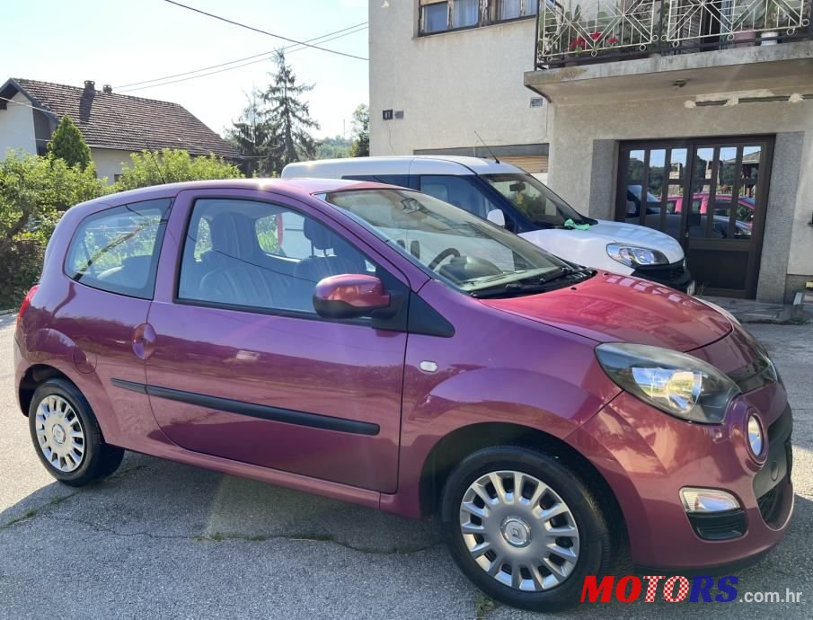 2013' Renault Twingo photo #3