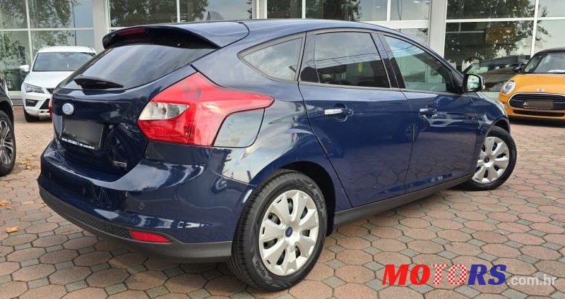 2011' Ford Focus 1.6 Tdci photo #6