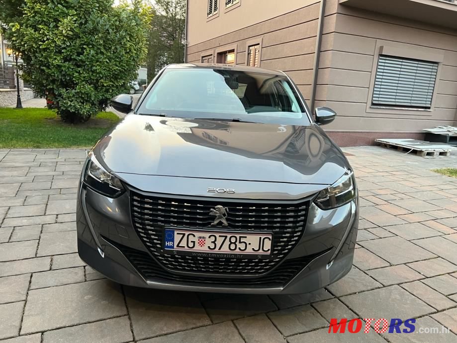 2020' Peugeot 208 photo #4