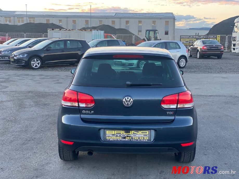 2011' Volkswagen Golf 6 1,6 Tdi photo #5