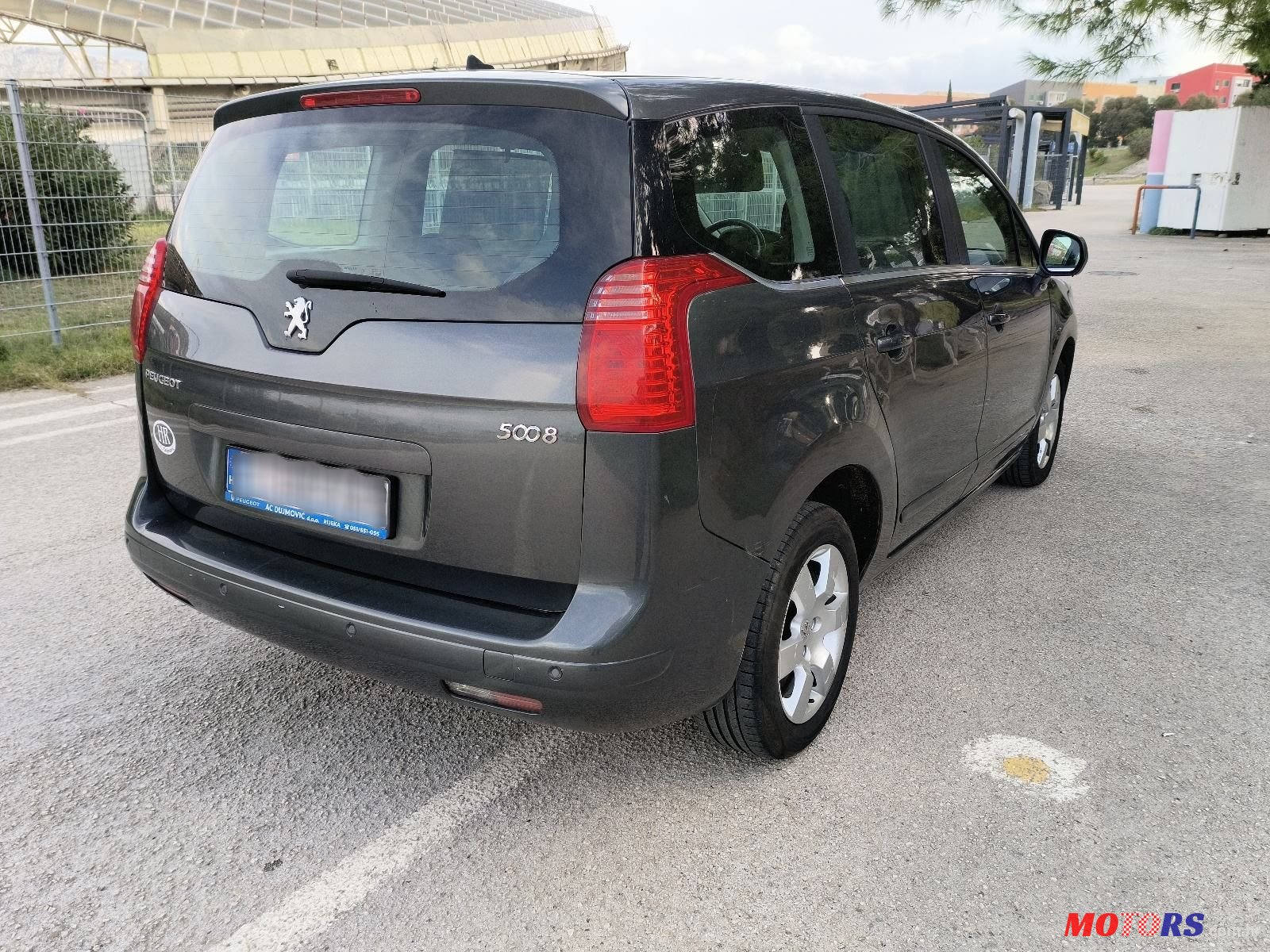 2010' Peugeot 5008 1,6 Hdi photo #4