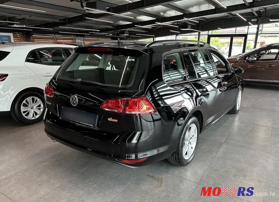 2015' Volkswagen Golf 7 Variant photo #6
