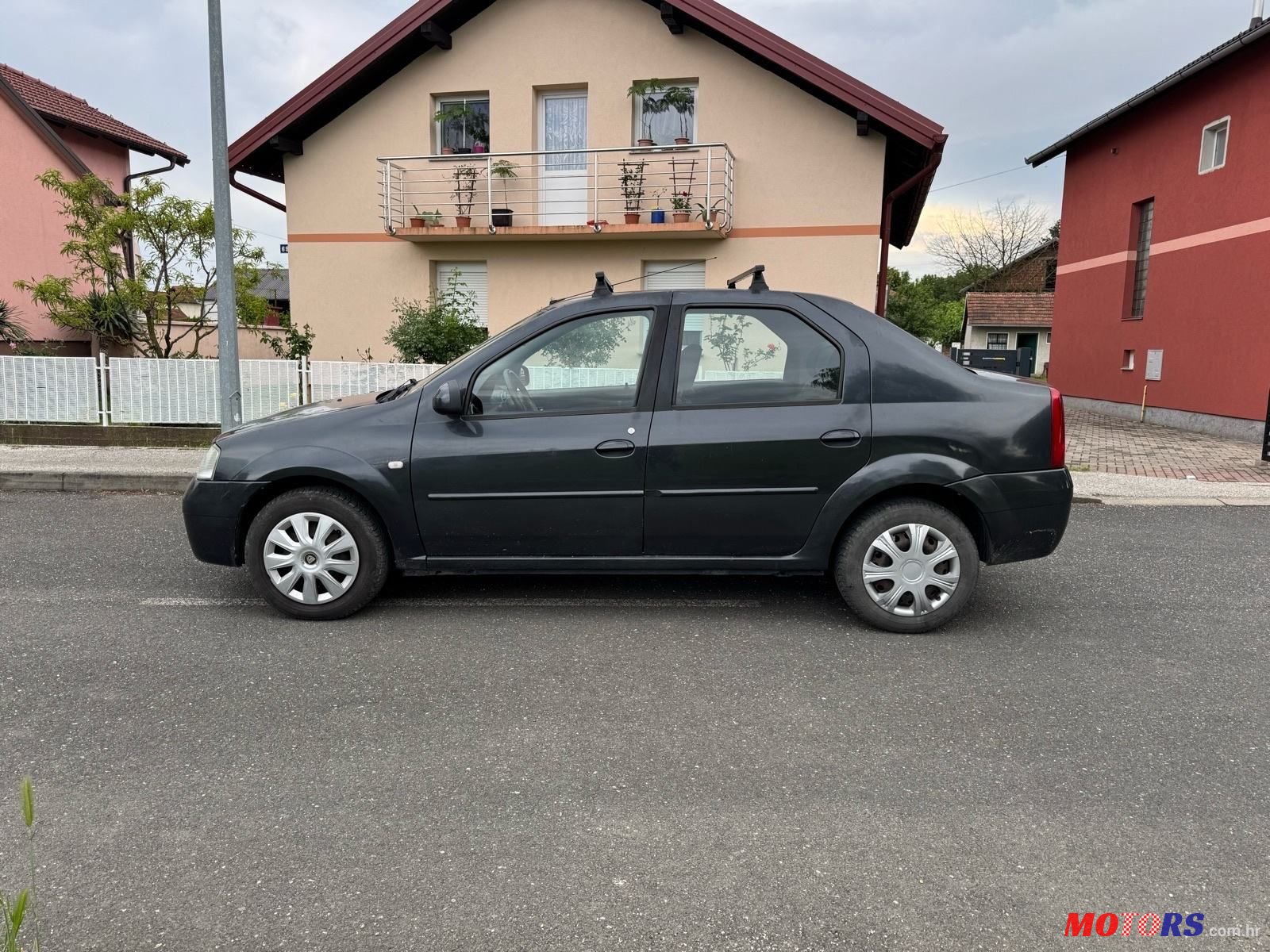 2008' Dacia Logan 1,6 16V photo #6