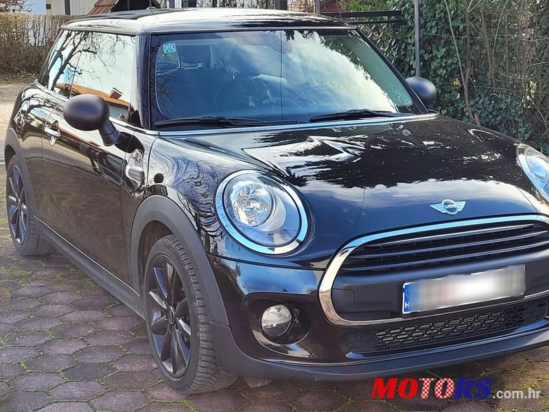 2016' MINI One F56 photo #5