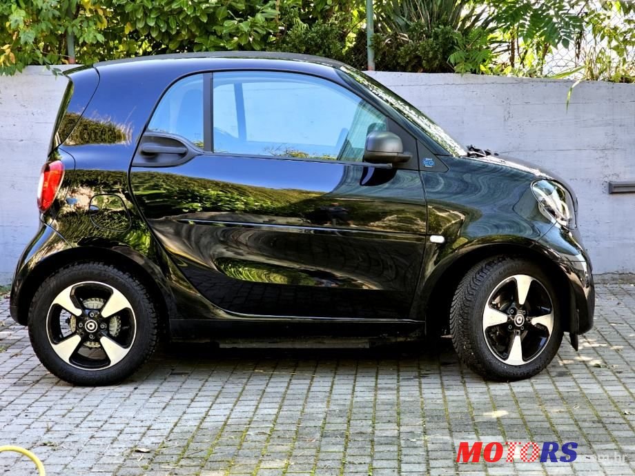 2020' Smart Eq Fortwo Eq photo #3