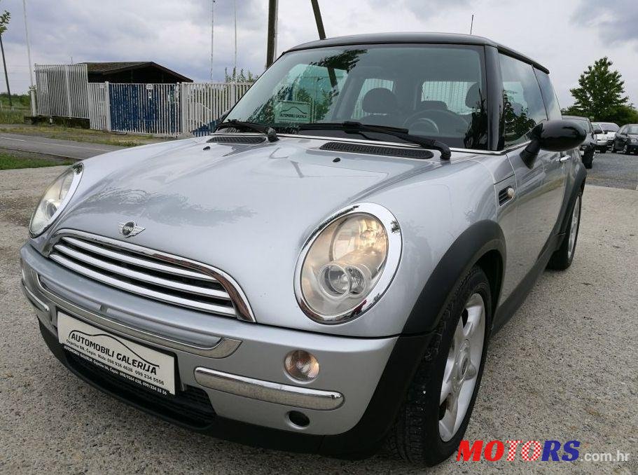 2003' MINI One 1,4 D photo #1