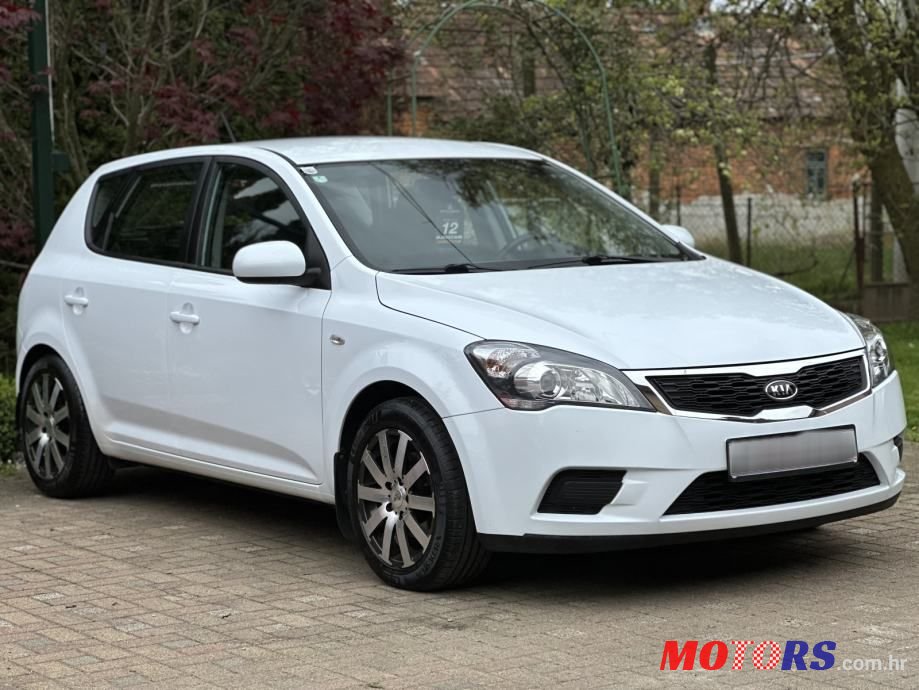 2012' Kia Ceed 1,6 Crdi Lx photo #3