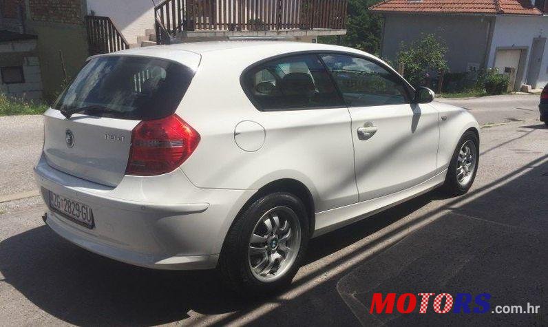 2009' BMW Serija 1 118D photo #3