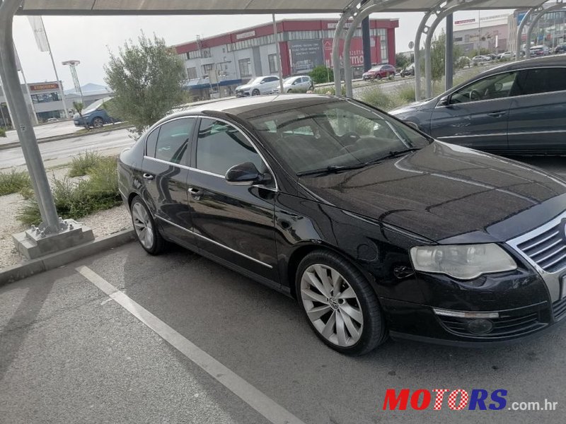 2008' Volkswagen Passat 2,0 Tdi photo #2