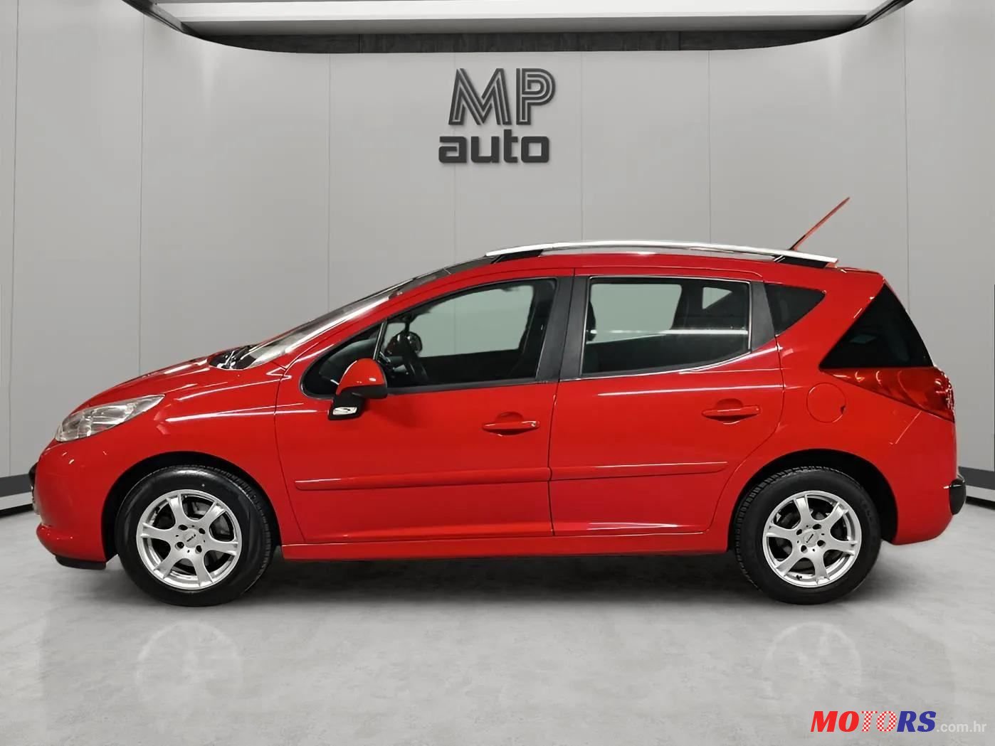 2008' Peugeot 207 Sw photo #3