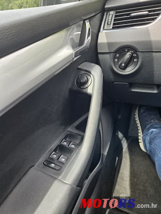 2016' Skoda Octavia 1,6 Tdi photo #4