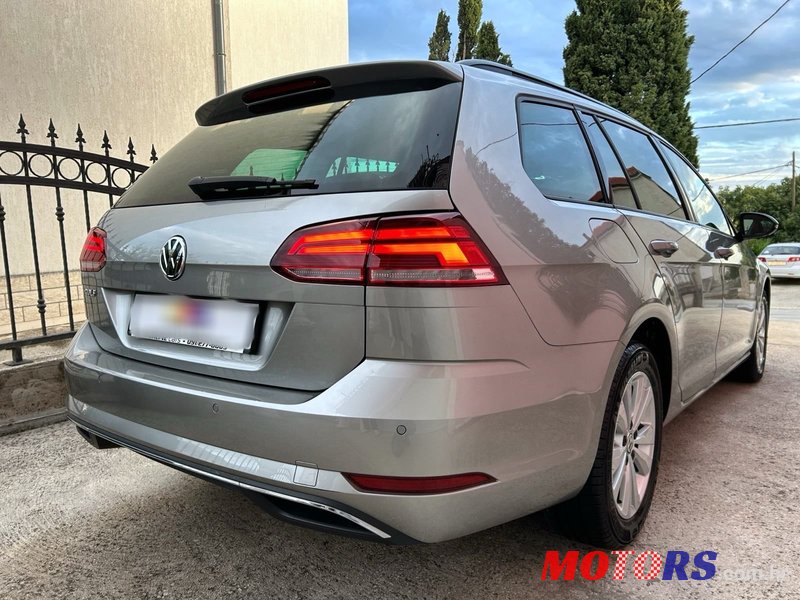 2020' Volkswagen Golf VII Variant photo #6