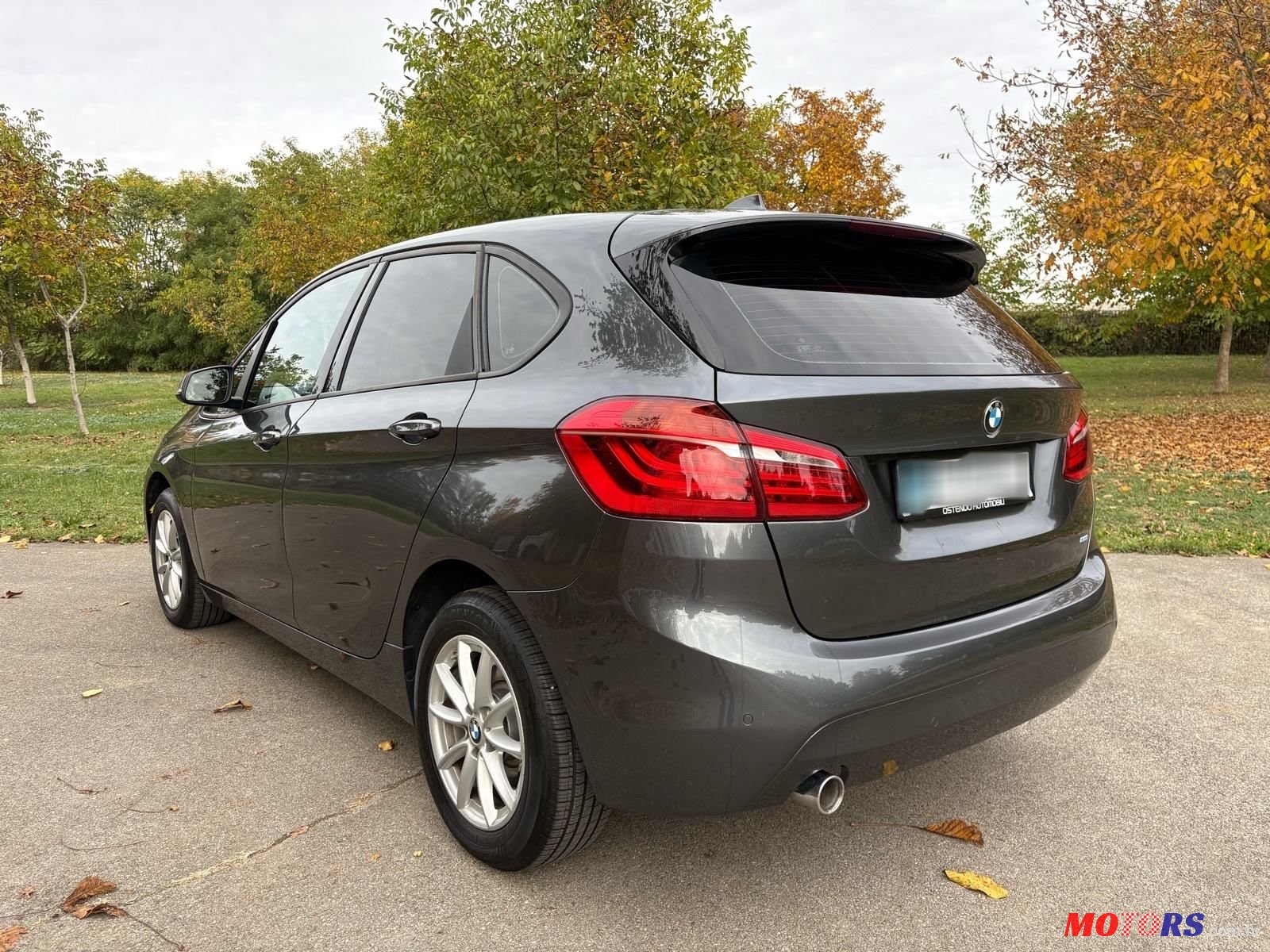 2015' BMW Serija 2 218D photo #3