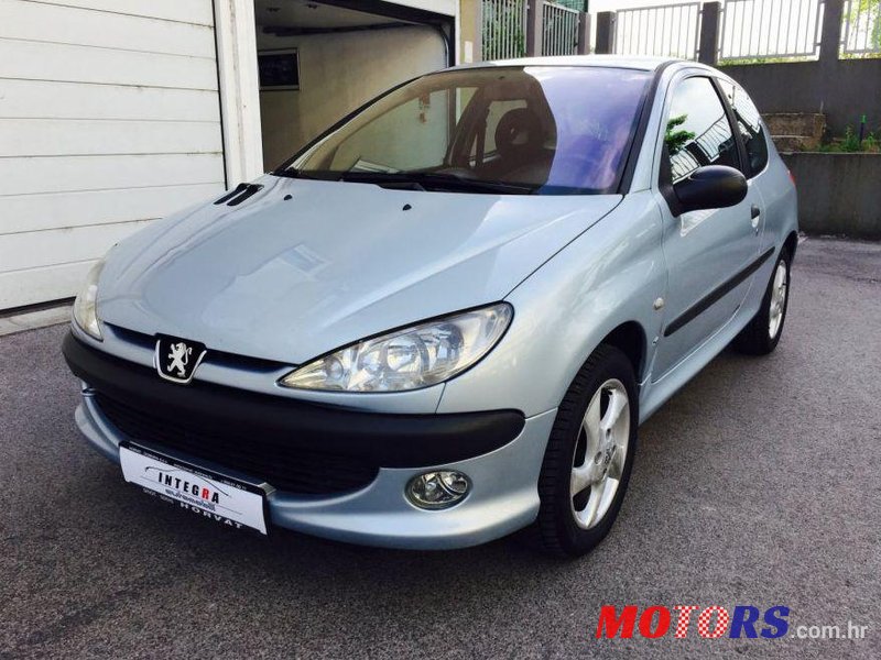 2003' Peugeot 206 206 Xs 1,6 16V photo #1