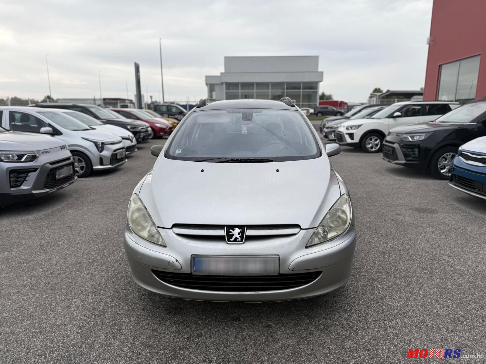 2003' Peugeot 307 Sw photo #1