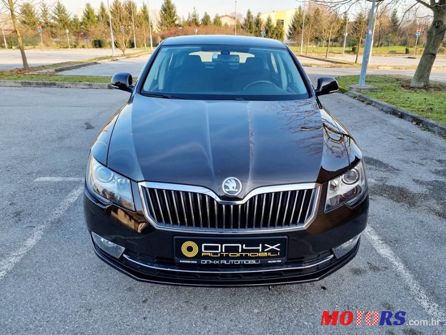 2014' Skoda Superb photo #1