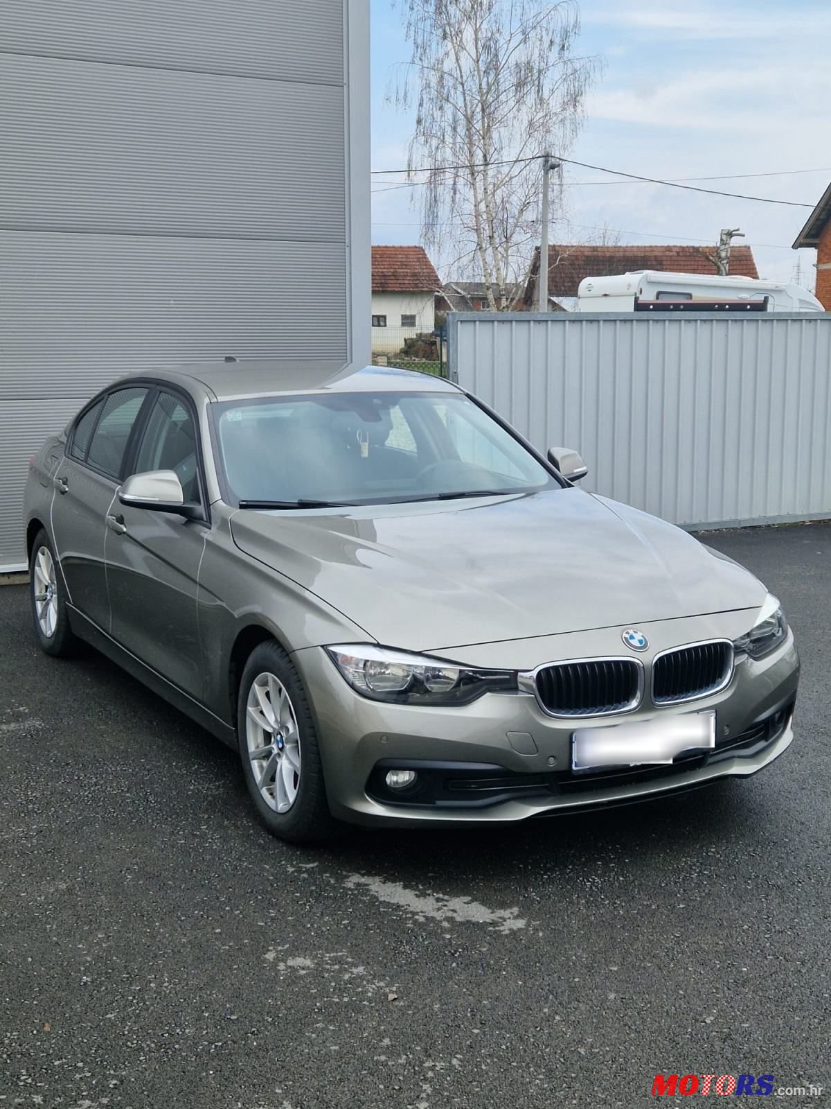 2015' BMW Serija 3 320D photo #2