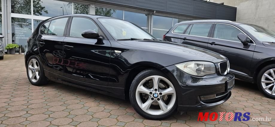 2009' BMW Serija 1 118D photo #5