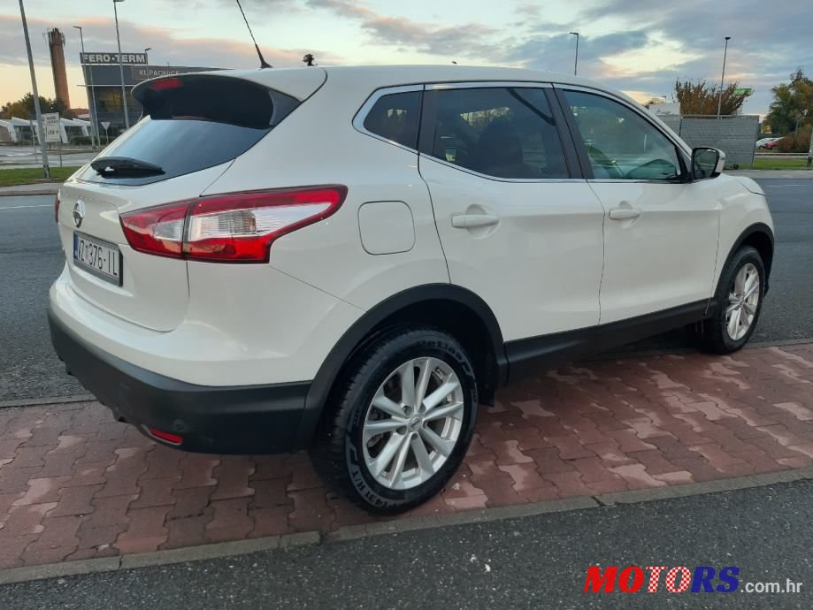 2014' Nissan Qashqai photo #3