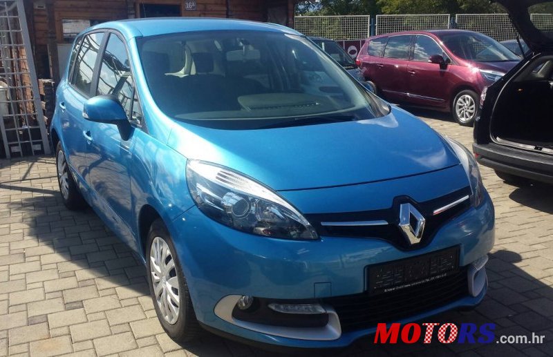 2014' Renault Scenic photo #1