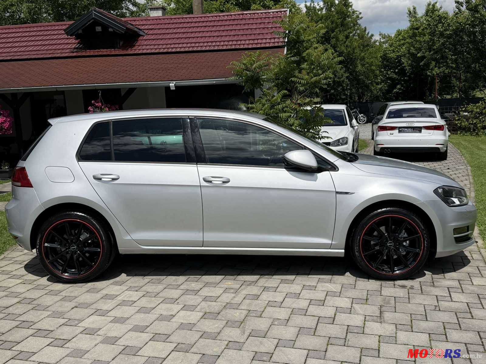 2015' Volkswagen Golf VII 1,6 Tdi Bmt photo #6