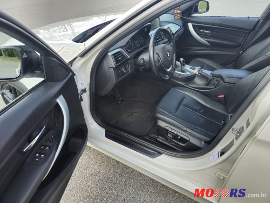 2013' BMW Serija 3 330D photo #6