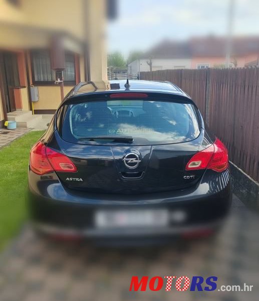 2015' Opel Astra 1,6 Cdti photo #3