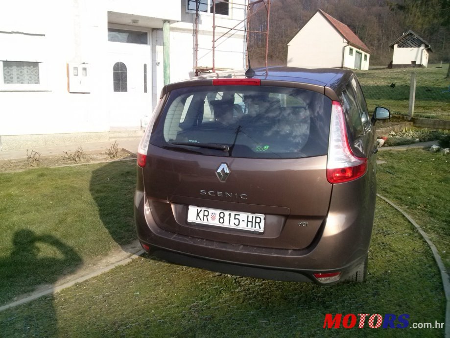2009' Renault Grand Scenic photo #3