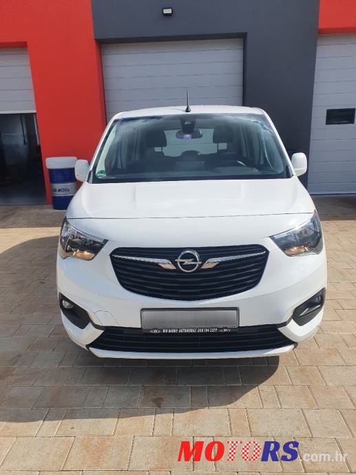 2019' Opel Combo 1,5 photo #1