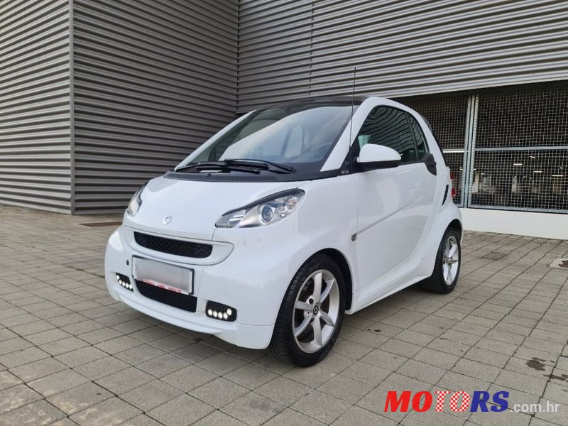 2011' Smart Fortwo Pulse Softip photo #1