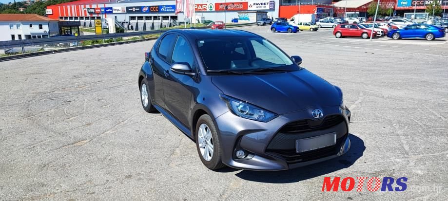2022' Toyota Yaris 1,5 photo #4
