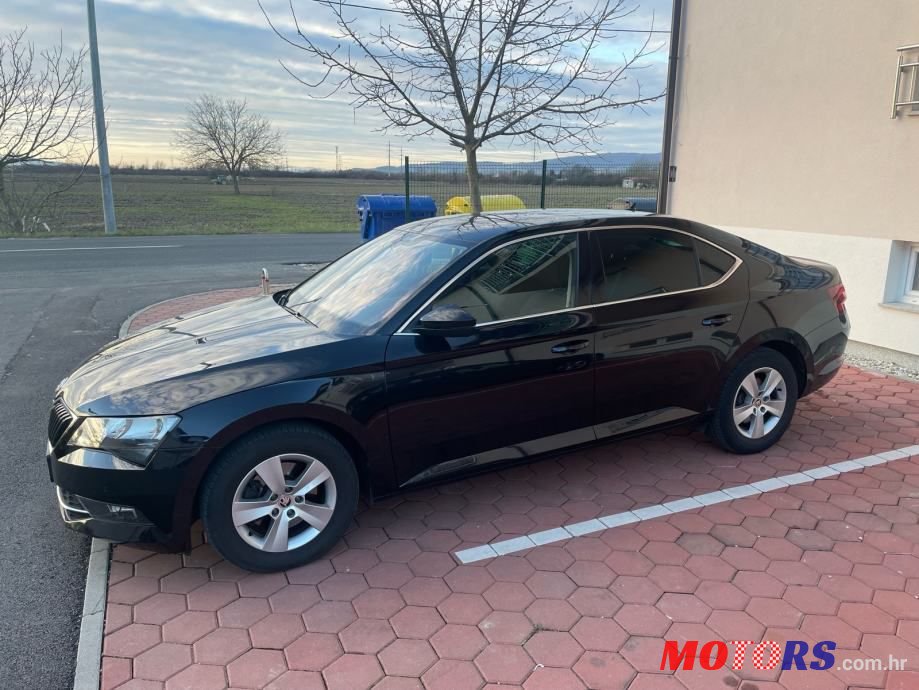 2018' Skoda Superb 1,6 Tdi photo #2