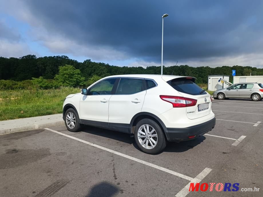 2017' Nissan Qashqai 1,2 Dig-T photo #3