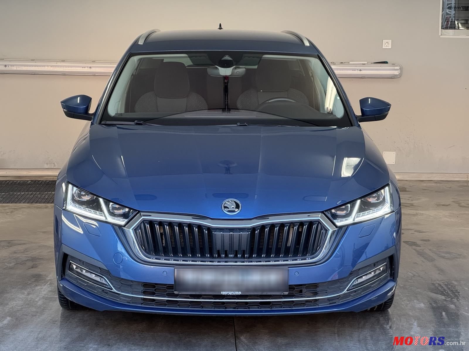 2020' Skoda Octavia Combi photo #2