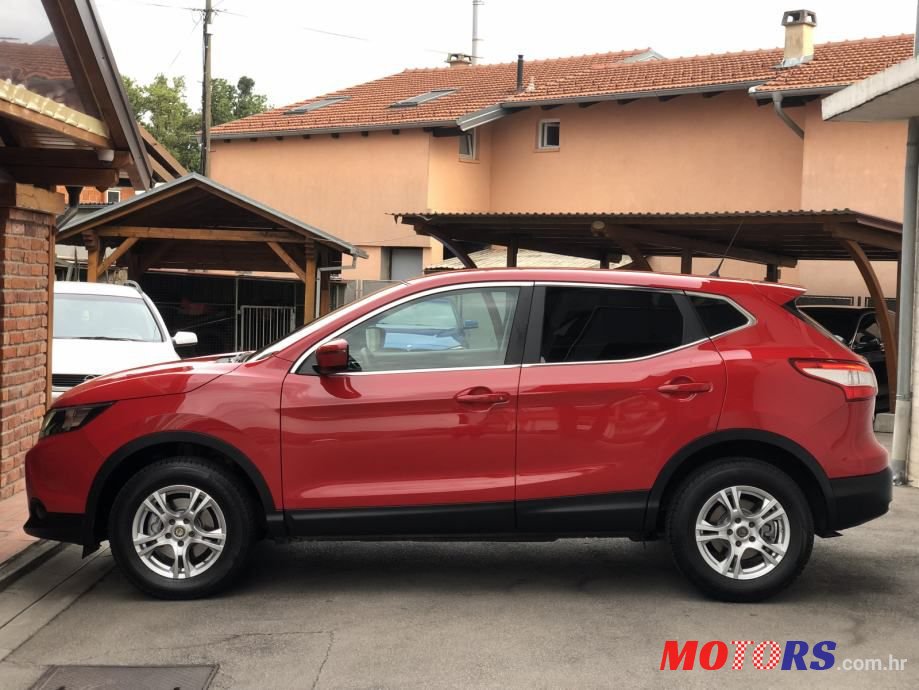 2016' Nissan Qashqai 1,2 photo #5