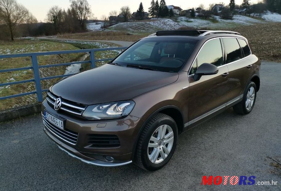 2013' Volkswagen Touareg 3,0 V6 Tdi Bmt photo #1