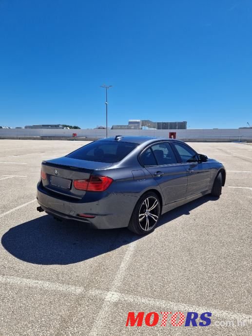 2014' BMW Serija 3 320D photo #5