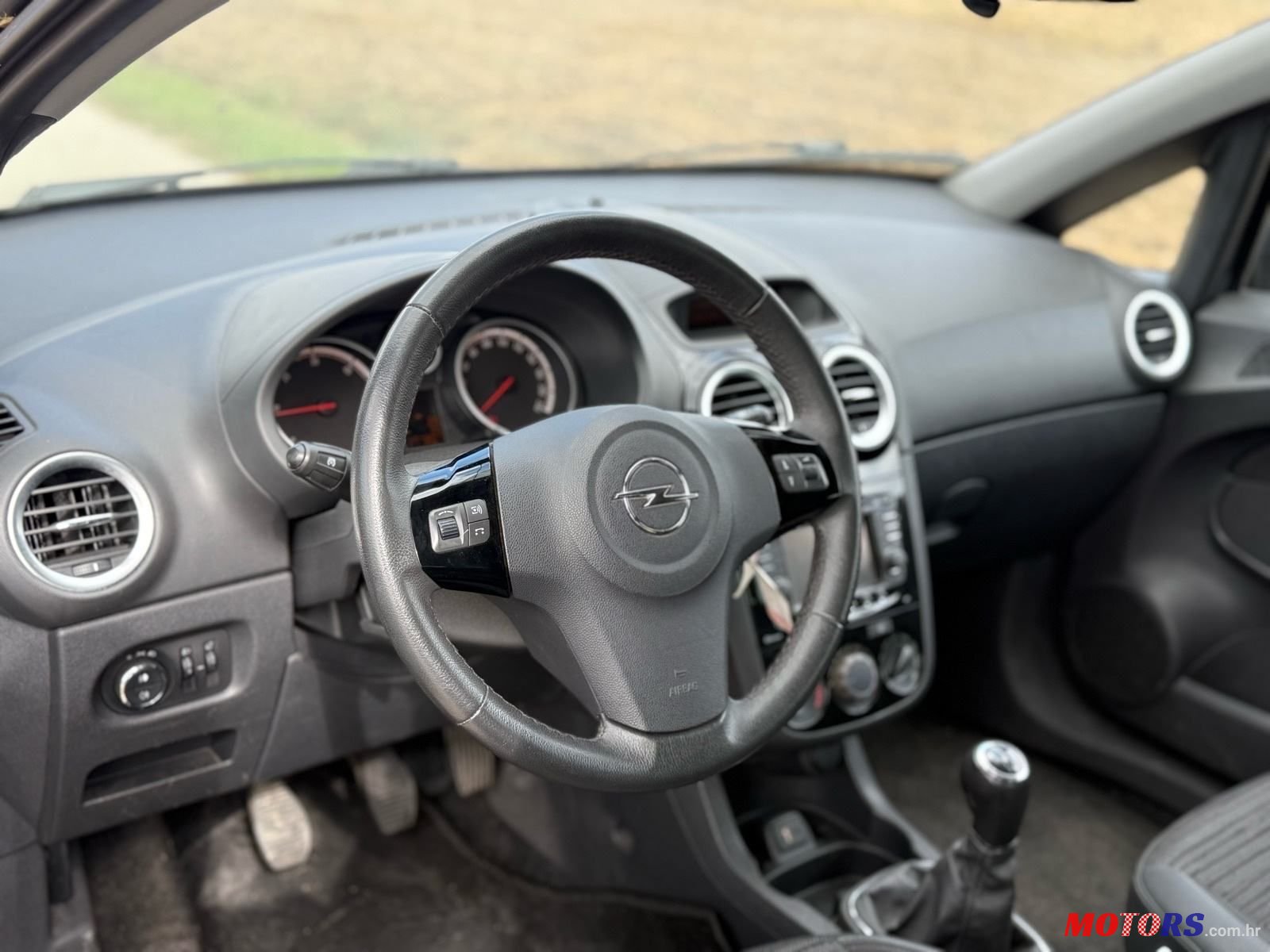 2014' Opel Corsa 1,3 Cdti photo #5