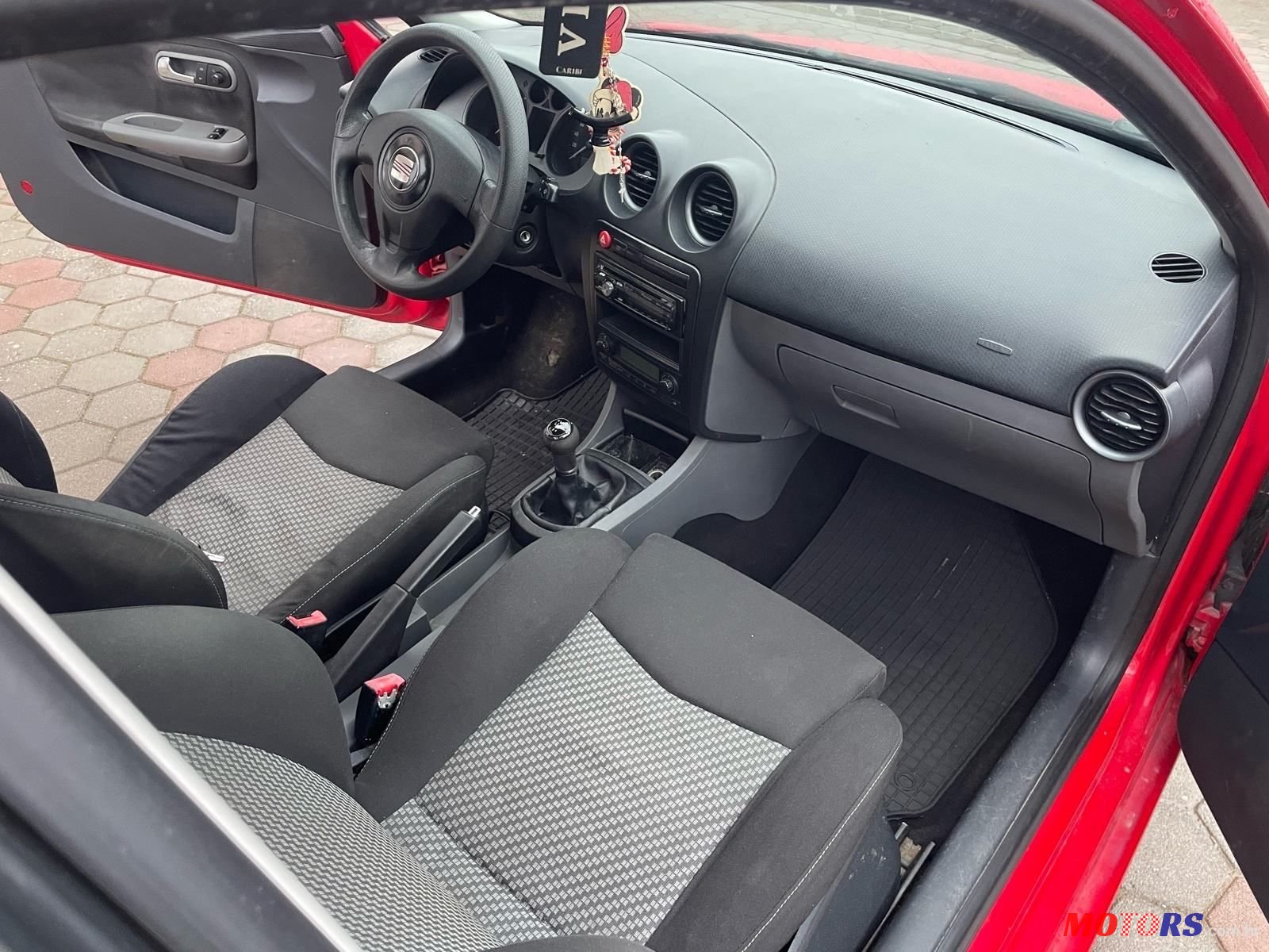 2008' SEAT Ibiza 1,2 photo #6