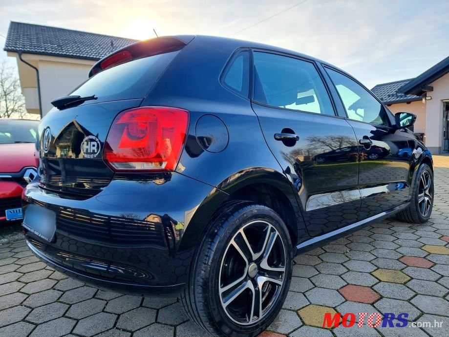 2011' Volkswagen Polo 1,2 photo #5