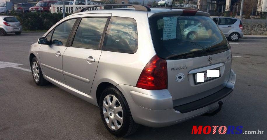 2007' Peugeot 307 Sw 1.6 Hdi photo #2