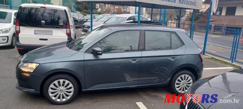 2020' Skoda Fabia 1,0 photo #3